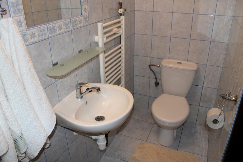 Apartman Turista Pavcina Lehota  Ngoại thất bức ảnh